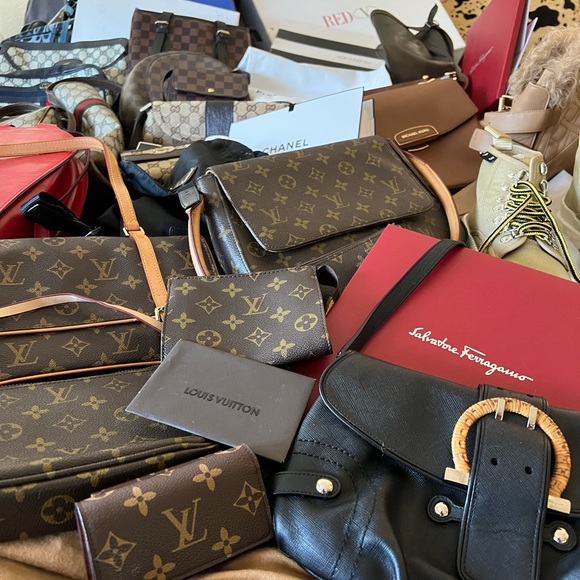 Meet your Posher, Gloria - Picture 5 of 8